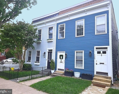 404 N Payne Street - Photo Thumbnail 1