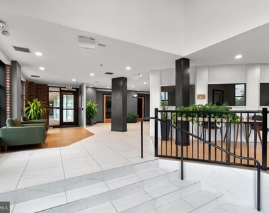 181 E Reed Avenue - Photo Thumbnail 34