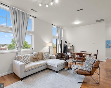 181 E Reed Avenue - Photo Thumbnail 14