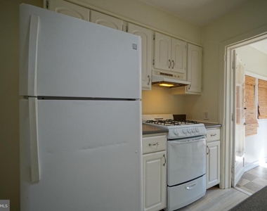 2161 N Brandywine Street - Photo Thumbnail 3