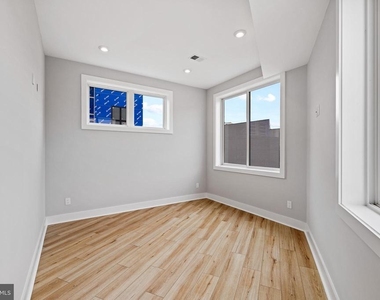 1733 N 2nd Street - Photo Thumbnail 8