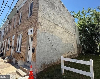 27 E Rittenhouse Street - Photo Thumbnail 1