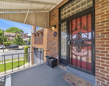 1135 W Thompson Street - Photo Thumbnail 1