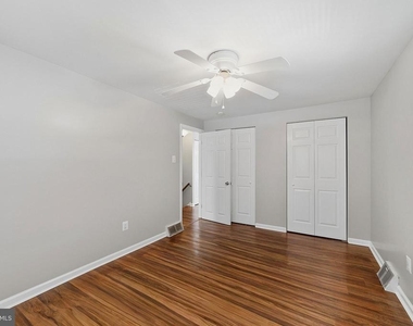 1135 W Thompson Street - Photo Thumbnail 9