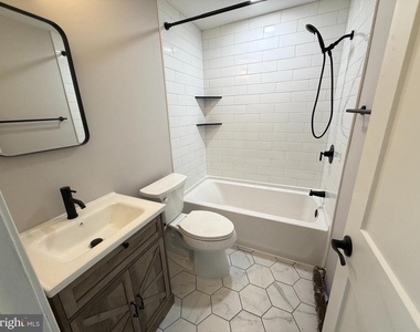 359 Whites Road - Photo Thumbnail 7