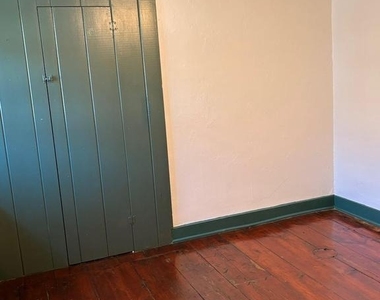 3380 Coventryville Road - Photo Thumbnail 13