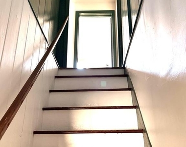 3380 Coventryville Road - Photo Thumbnail 14