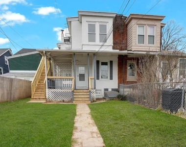 413 Gay Street - Photo Thumbnail 9