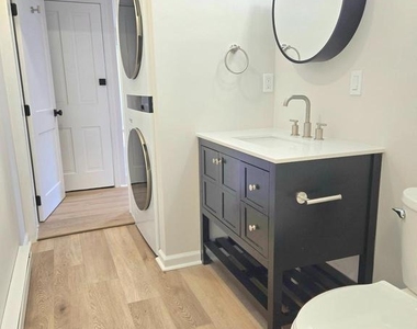 119 Chestnut Street - Photo Thumbnail 7