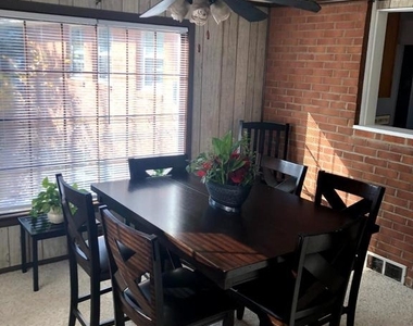 104 Fairview Drive - Photo Thumbnail 13