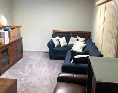 104 Fairview Drive - Photo Thumbnail 16