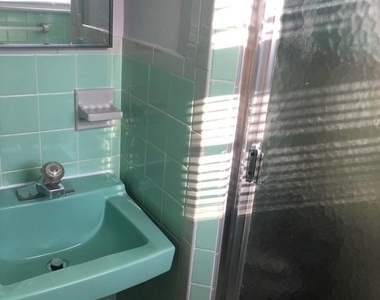 104 Fairview Drive - Photo Thumbnail 1