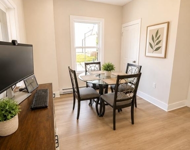 909 Corbett Street - Photo Thumbnail 17