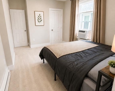 909 Corbett Street - Photo Thumbnail 23