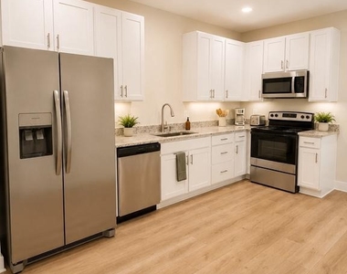 909 Corbett Street - Photo Thumbnail 8