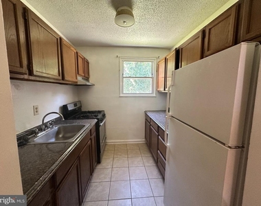 3831 Hamilton Street - Photo Thumbnail 6