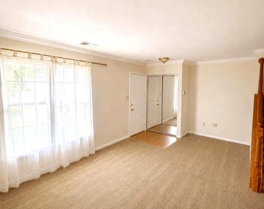 11240 Kettering Place - Photo Thumbnail 9