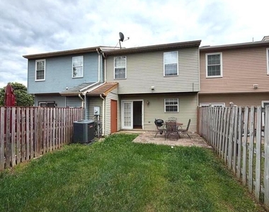 11240 Kettering Place - Photo Thumbnail 19