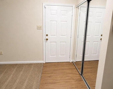11240 Kettering Place - Photo Thumbnail 8