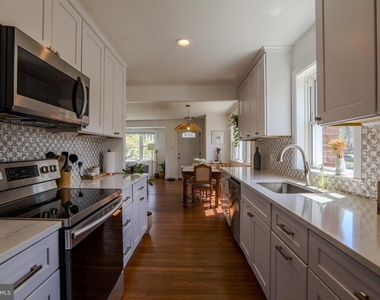 3104 Gumwood Drive - Photo Thumbnail 1