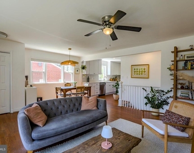 3104 Gumwood Drive - Photo Thumbnail 9