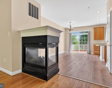 23312 Brewers Tavern Way - Photo Thumbnail 5