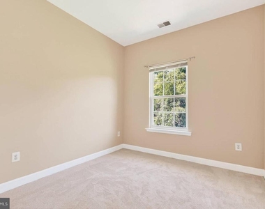 23312 Brewers Tavern Way - Photo Thumbnail 21