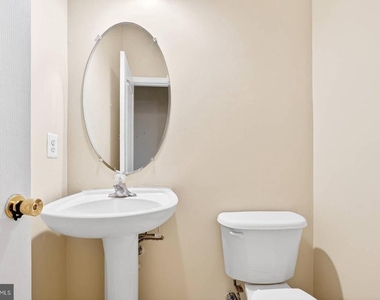 23312 Brewers Tavern Way - Photo Thumbnail 13