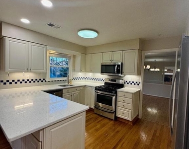 20333 Pleasant Ridge Drive - Photo Thumbnail 4