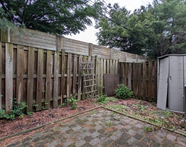 11481 Stoney Point Place - Photo Thumbnail 14