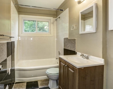 517 Calvin Lane - Photo Thumbnail 5