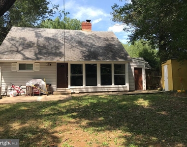 517 Calvin Lane - Photo Thumbnail 23