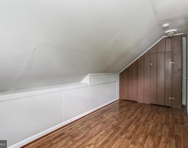 517 Calvin Lane - Photo Thumbnail 15
