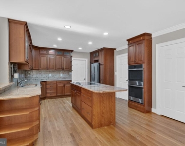 12600 Maidens Bower Drive - Photo Thumbnail 11