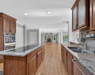 12600 Maidens Bower Drive - Photo Thumbnail 9