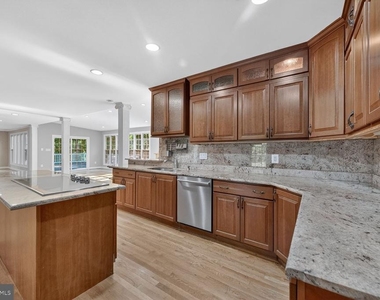 12600 Maidens Bower Drive - Photo Thumbnail 13