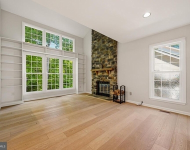 14405 Rich Branch Drive - Photo Thumbnail 16