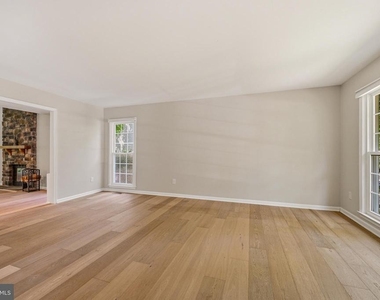 14405 Rich Branch Drive - Photo Thumbnail 6