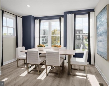 9011 Amelung Street - Photo Thumbnail 7