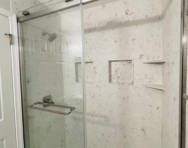 2137 Wainwright Court - Photo Thumbnail 9