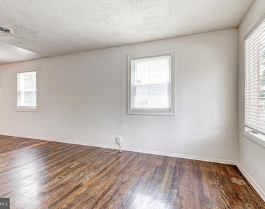 103 Wilgate Road - Photo Thumbnail 4