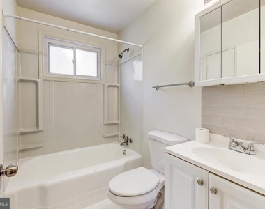 103 Wilgate Road - Photo Thumbnail 12