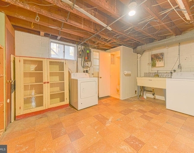 1130 Linden Avenue - Photo Thumbnail 18