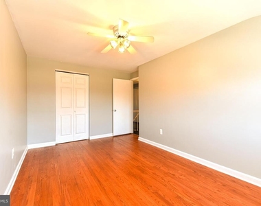 1130 Linden Avenue - Photo Thumbnail 16