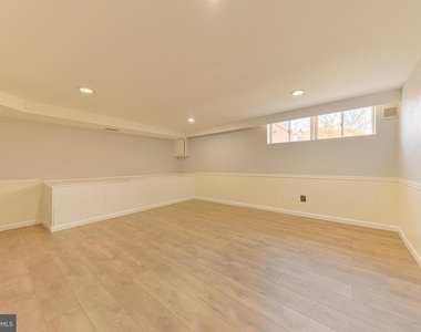 1130 Linden Avenue - Photo Thumbnail 20