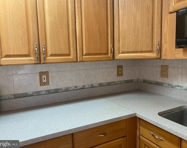9 Rachel Court - Photo Thumbnail 3