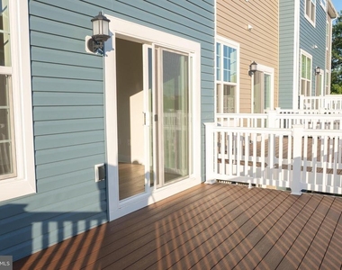 7606 River Reach Rd - Photo Thumbnail 23