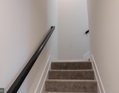 7606 River Reach Rd - Photo Thumbnail 25