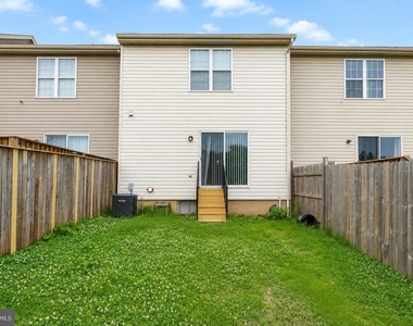 638 Villager Circle - Photo Thumbnail 25