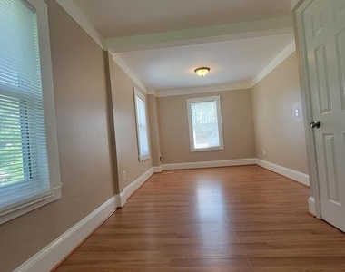 6612 Birchwood Avenue - Photo Thumbnail 14